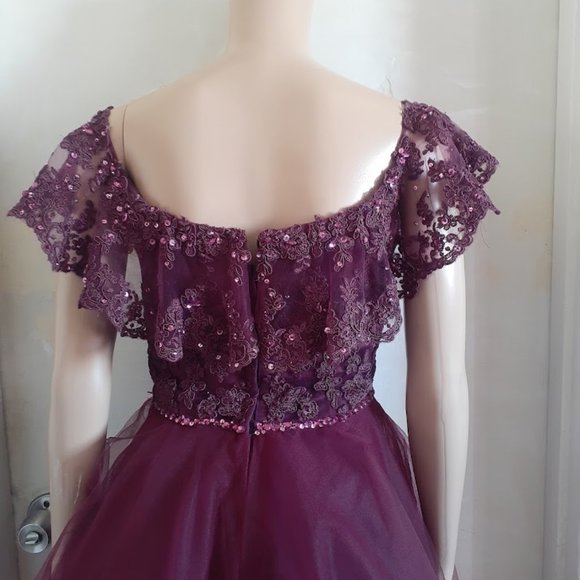 MORILEE BY MADELINE GADNER  BURGUNDY TULLE EMBELLISHED PROM DRESS SIZE US 2 - Picture 3 of 11